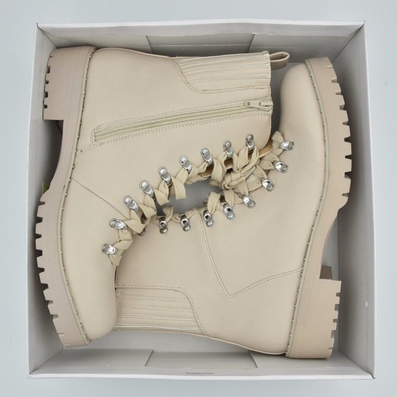 NIB DV Dolce Vita Oderra Women's Ankle Combat Boots, Off White, 9.5 - Picture 13 of 13